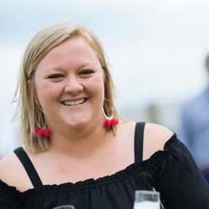 Meet your Posher, Anderson